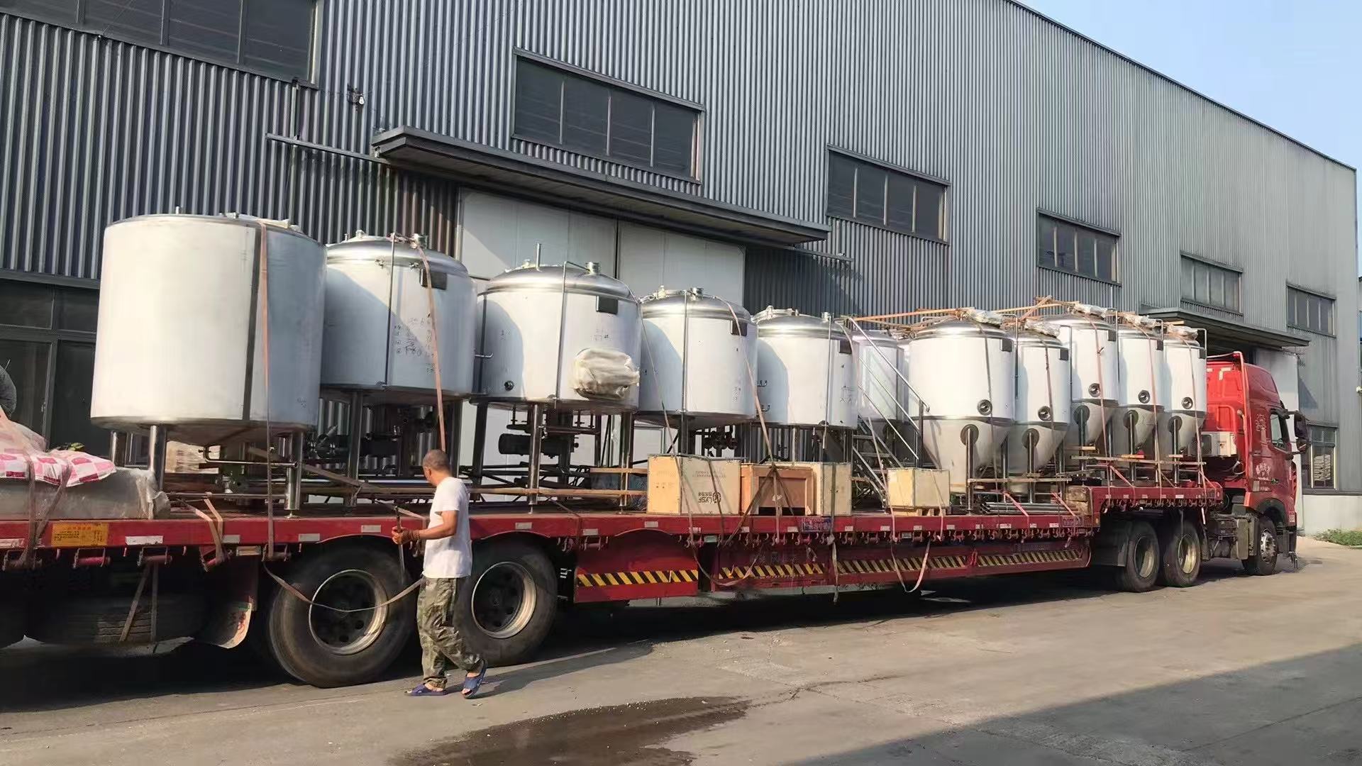 南阳精酿啤酒设备厂—精酿啤酒设备