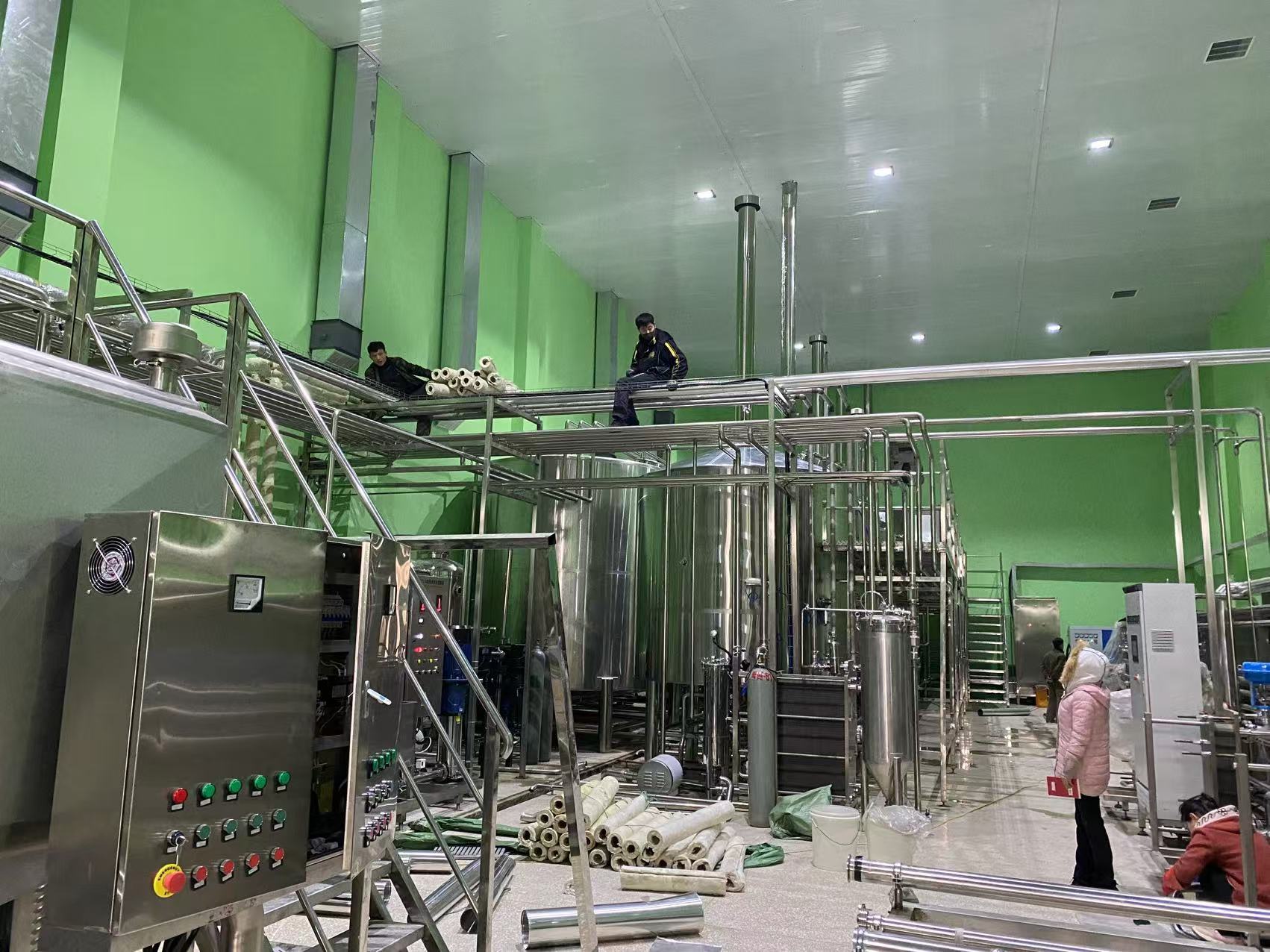 南阳精酿啤酒设备厂—精酿啤酒设备制造：传承工艺与创新科技的交融